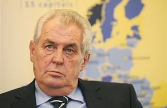 Президент Чехии призвал к вводу сил НАТО в Украину в случае эскалации конфликта