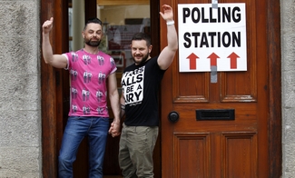 Ирландцы на референдуме поддержали однополые браки