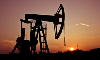 Цена нефти упала ниже $50 за баррель впервые с января 2015