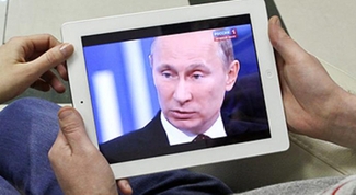 Совбез РФ намерен бороться с «подрывом патриотических традиций» в интернете