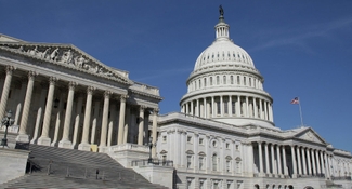 Американский Сенат одобрил расширение санкций против России