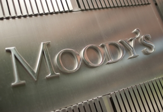 Агентство Moody’s понизило рейтинг крупнейших российских банков 