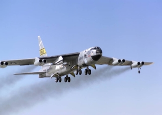 Стратегическая авиация США примет участие в учениях НАТО у российских границ