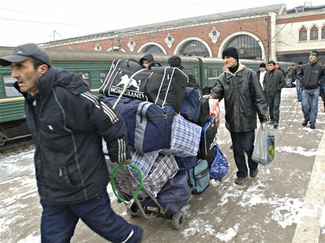 Российское правительство увеличило квоту на мигрантов