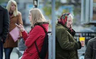 Число неимущих россиян выросло на 3 миллиона человек