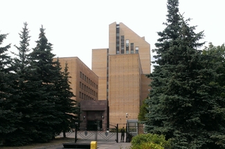 Иностранных учеников московских школ не впустили в здание академии ФСБ на олимпиаду 