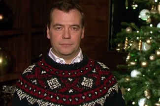 Медведев заявил о невозможности избавиться от нефтяной зависимости за 15 лет