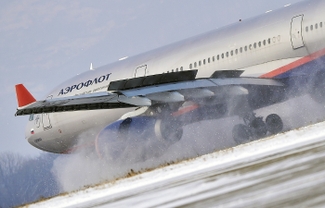 «Аэрофлот» приостановил полеты в Казахстан