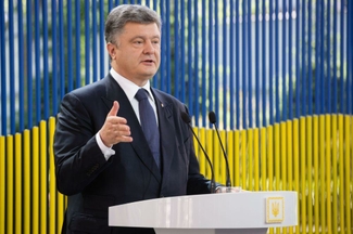 Порошенко: Украина способна отразить любое наступление российских войск