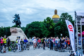 В Петербурге полиция разогнала традиционный велопробег «Белые ночи»