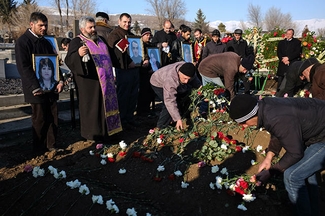 Российский солдат осужден пожизненно за массовое убийство в Гюмри