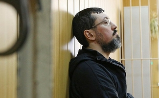 Лидера русских националистов Александра Белова приговорили к 7,5 лет колонии