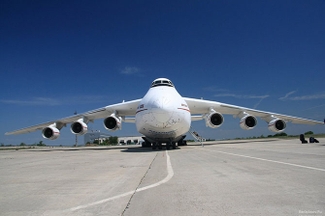 СМИ: Украина продала Китаю самый большой в мире самолет