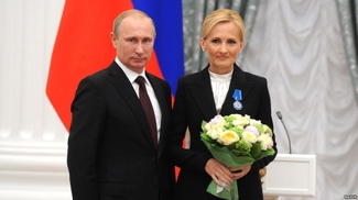 Путин объявил благодарность Яровой за успехи в законотворчестве