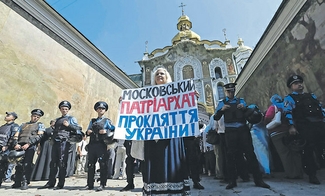 В Украине за два года десятки приходов ушли из Московского патриархата