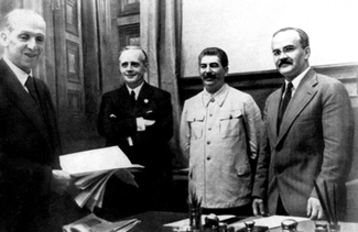 Украина приняла декларацию об ответственности СССР за начало Второй мировой