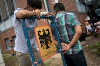 Власти Германии депортируют 12 тысяч афганских беженцев