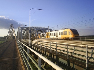 Поезда в Нидерландах отныне работают на энергии ветра