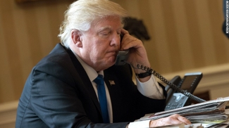 Трамп поручил расследовать прослушку его телефонов администрацией Обамы
