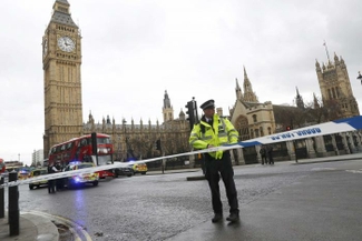 У здания парламента в Лондоне совершен теракт