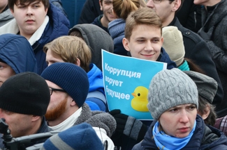 В Красноярске полиция устроила опрос студентов об их отношении к Навальному