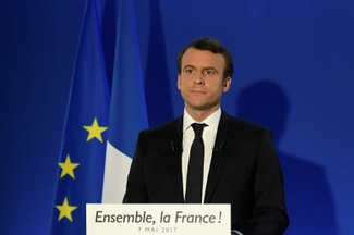 Новым президентом Франции станет Эммануэль Макрон