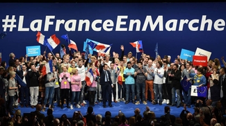 Партия Эмманюэля Макрона одержала победу на выборах во Франции
